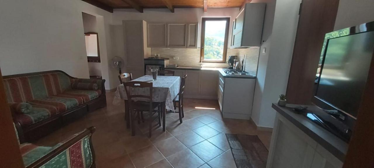 Casa Vacanza Tortorici Esterno foto